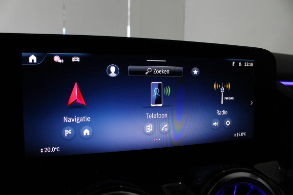Mercedes-Benz GLA 250 e AMG Line > Night-pakket/Adapt.cruise/keyless/Camera/Apple Carplay