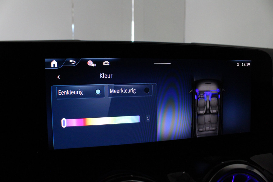 Mercedes-Benz GLA 250 e AMG Line > Night-pakket/Adapt.cruise/keyless/Camera/Apple Carplay