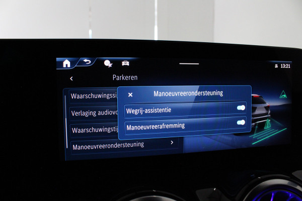 Mercedes-Benz GLA 250 e AMG Line > Night-pakket/Adapt.cruise/keyless/Camera/Apple Carplay