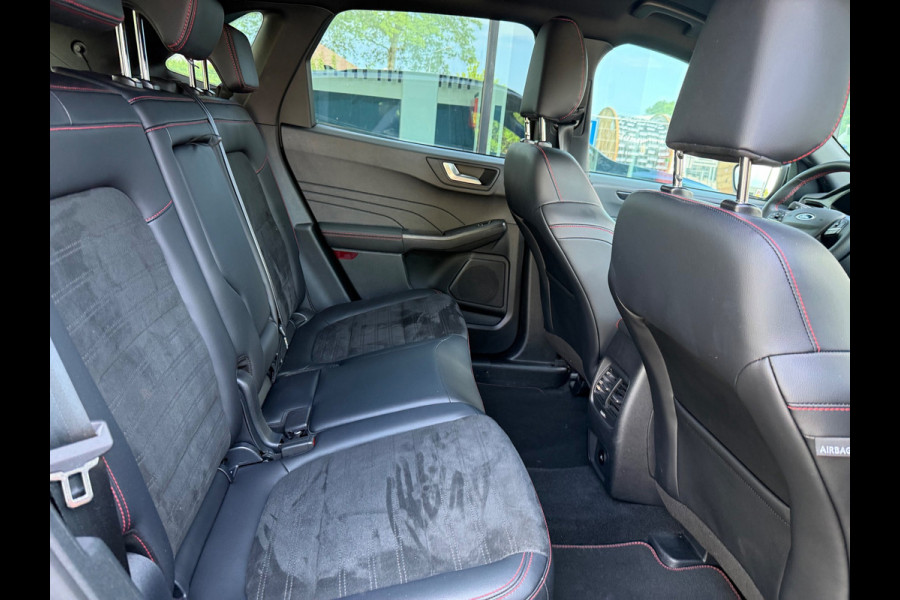 Ford Kuga 2.5 PHEV ST-Line X - Automaat - Navi - Parkeerhulp - Winterpakket