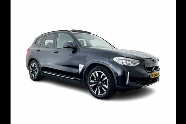 BMW iX3 Executive 80 kWh [ 3-Fase-11kW ] {SoH-99%} (INCL-BTW) Aut. *HEATPUMP | PANO | LEATHER | ADAPTIVE-CRUISE | FULL-LED | BLIND-SPOT | MEMORY-PACK | DIGI-COCKPIT | HEATED-COMFORTSEATS | KEYLESS | CAMERA | DAB+ | TOWBAR | 19''ALU*