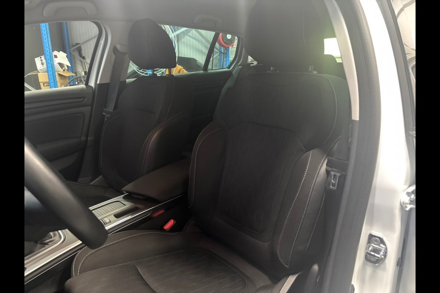 Renault Mégane Estate 1.3 TCe Limited Clima | Cruise | Navi | PDC