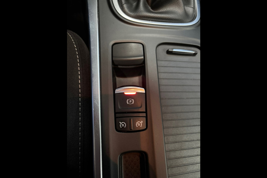 Renault Mégane Estate 1.3 TCe Limited Clima | Cruise | Navi | PDC