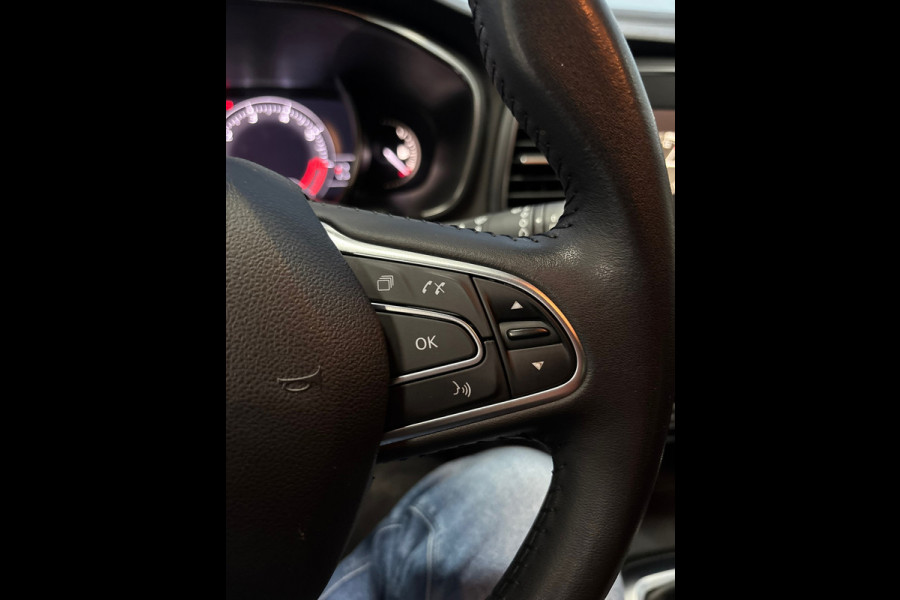 Renault Mégane Estate 1.3 TCe Limited Clima | Cruise | Navi | PDC