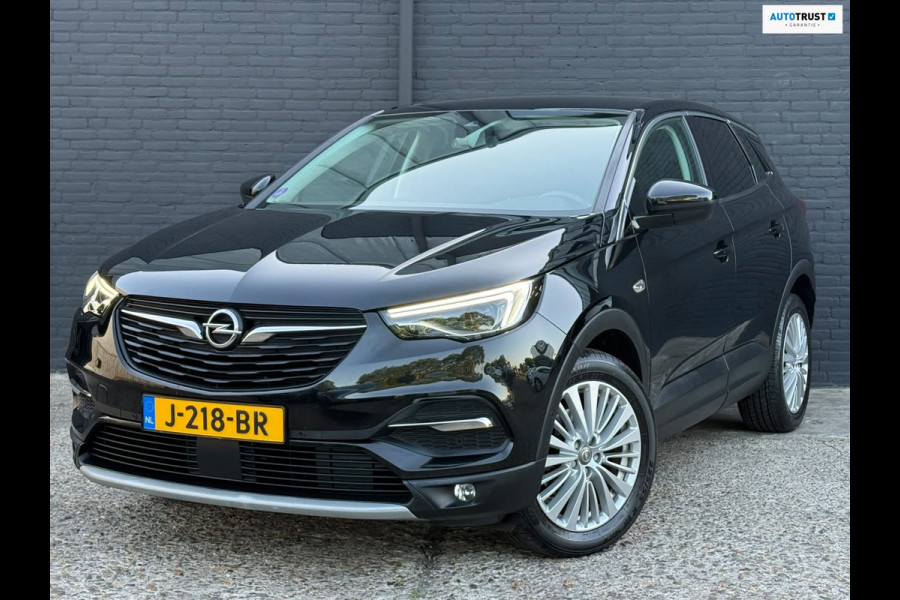 Opel Grandland X 1.2 Turbo Business Executive
