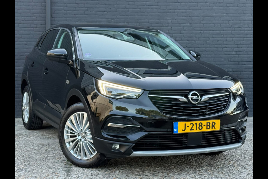 Opel Grandland X 1.2 Turbo Business Executive