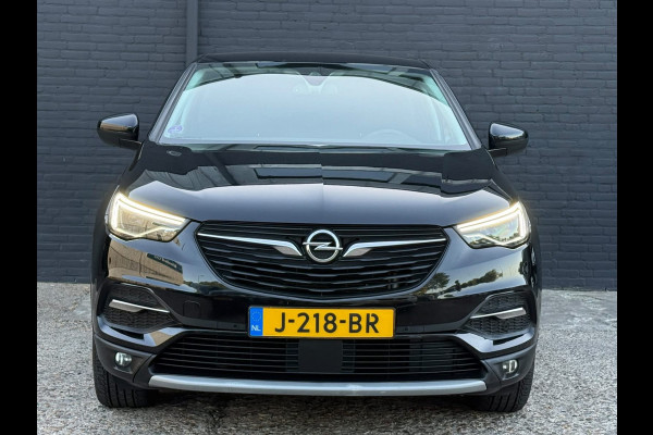Opel Grandland X 1.2 Turbo Business Executive