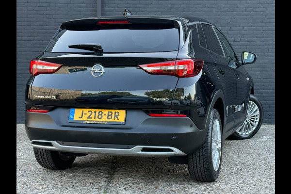 Opel Grandland X 1.2 Turbo Business Executive