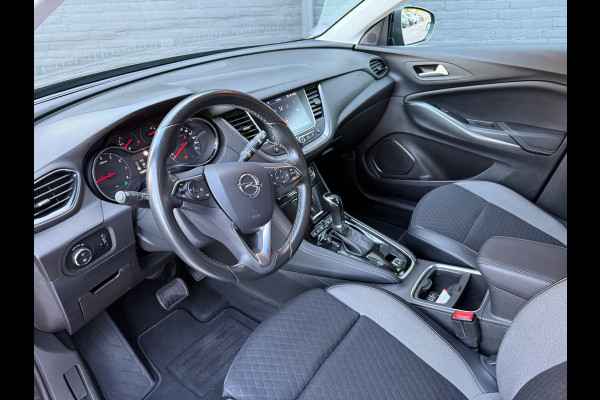 Opel Grandland X 1.2 Turbo Business Executive