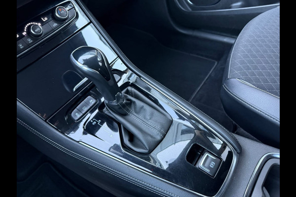 Opel Grandland X 1.2 Turbo Business Executive