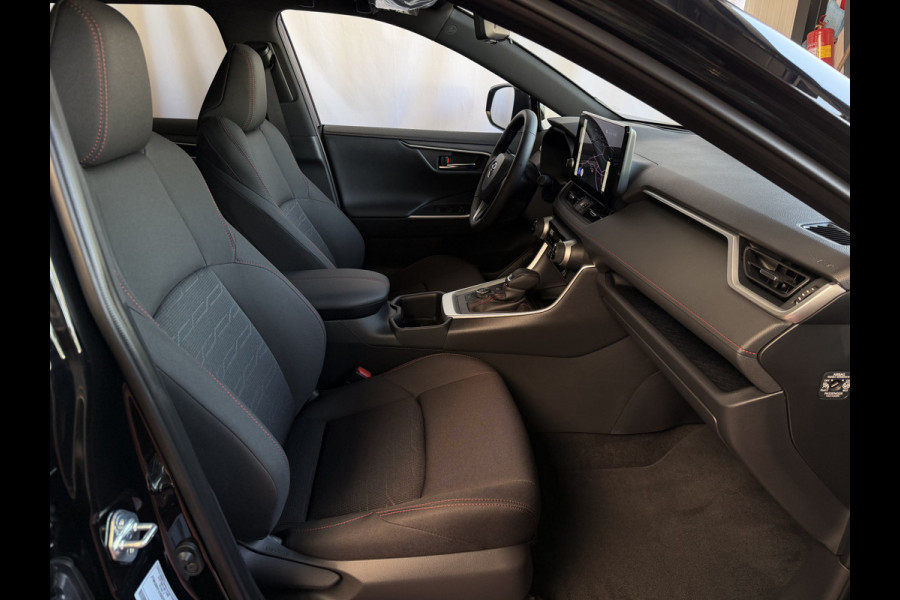 Toyota RAV4 2.5 PLUG-IN HYBRID AWD 306PK 1500KG TREKGEW. HEADUP SPIEGEL.CAM LED ELEK.KLEP STUUR/STOELVERW. V+A PHEV PLUG IN