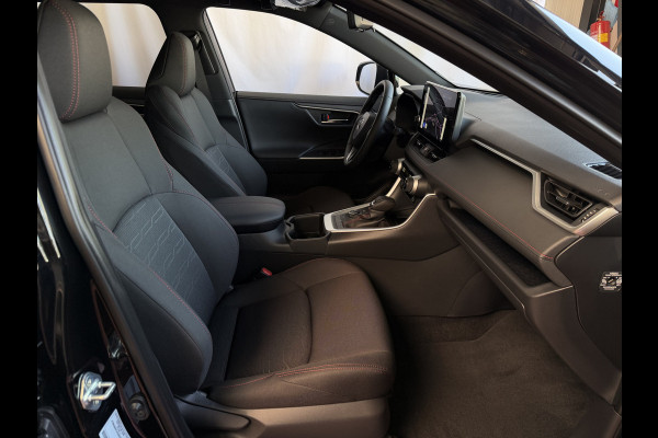 Toyota RAV4 2.5 PLUG-IN HYBRID AWD 306PK 1500KG TREKGEW. HEADUP SPIEGEL.CAM LED ELEK.KLEP STUUR/STOELVERW. V+A PHEV PLUG IN