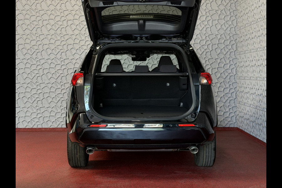 Toyota RAV4 2.5 PLUG-IN HYBRID AWD 306PK 1500KG TREKGEW. HEADUP SPIEGEL.CAM LED ELEK.KLEP STUUR/STOELVERW. V+A PHEV PLUG IN