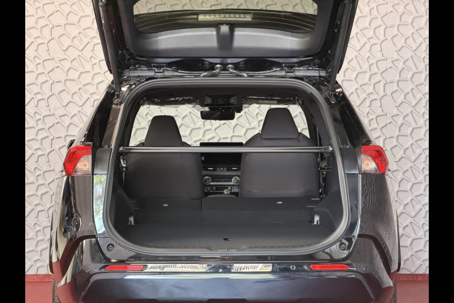 Toyota RAV4 2.5 PLUG-IN HYBRID AWD 306PK 1500KG TREKGEW. HEADUP SPIEGEL.CAM LED ELEK.KLEP STUUR/STOELVERW. V+A PHEV PLUG IN