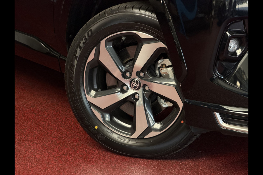 Toyota RAV4 2.5 PLUG-IN HYBRID AWD 306PK 1500KG TREKGEW. HEADUP SPIEGEL.CAM LED ELEK.KLEP STUUR/STOELVERW. V+A PHEV PLUG IN