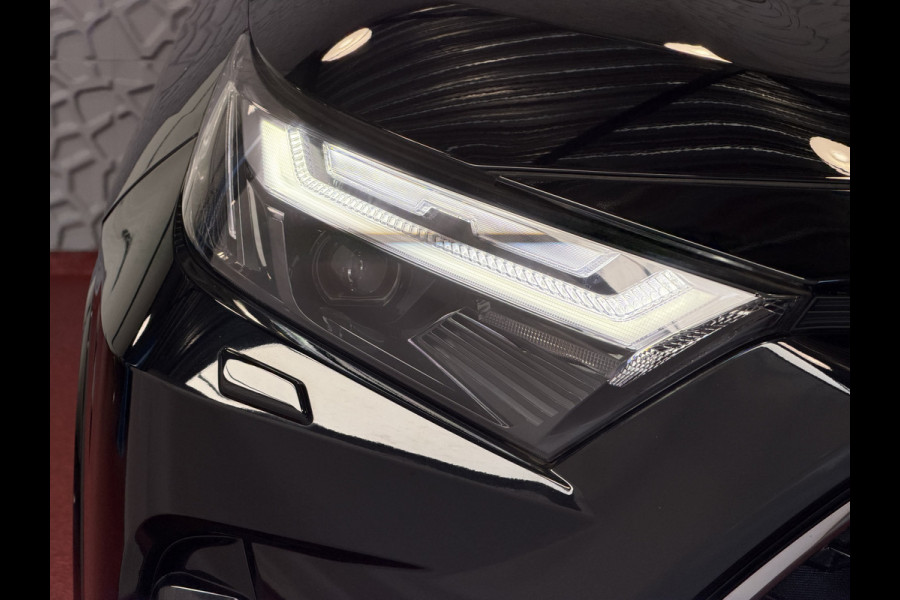 Toyota RAV4 2.5 PLUG-IN HYBRID AWD 306PK 1500KG TREKGEW. HEADUP SPIEGEL.CAM LED ELEK.KLEP STUUR/STOELVERW. V+A PHEV PLUG IN