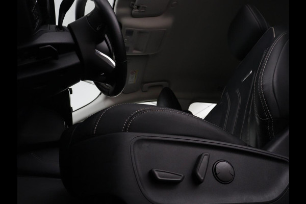 Ford Kuga 2.5 PHEV Vignale | SOH 87,4% | Leder | Trekhaak | Adaptive cruise | Side Assist | Stoelverwarming | Memory | Carplay | Navigatie | 360 Camera | B&O Sound | Keyless | PHEV | Plug In