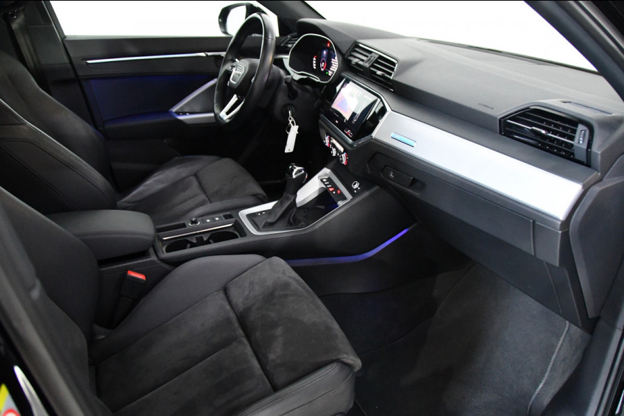 Audi Q3 Sportback 35 TFSI S-line, Pano, Side assist, Blackline