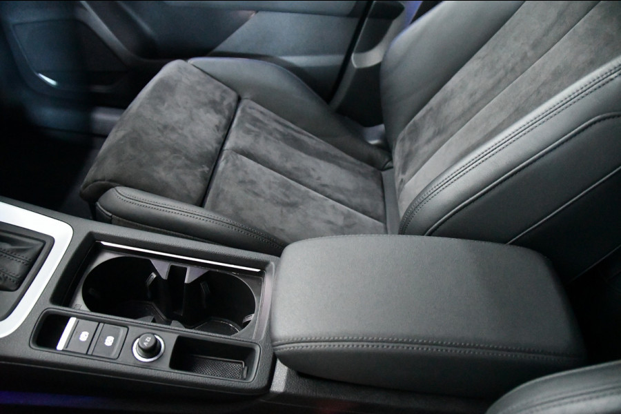 Audi Q3 Sportback 35 TFSI S-line, Pano, Side assist, Blackline