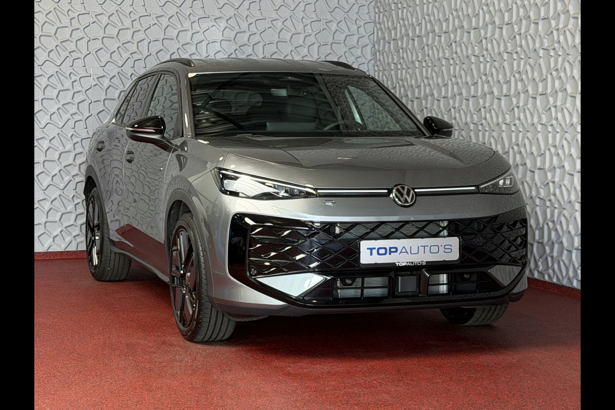 Volkswagen T-Roc 1.5 eTsi R-LINE 150PK EDITION TREKHAAK BLACK STYLE 19''LMV IQ LED/GRIL/LOGO STOEL/STUUR.VERW ELEK.KLEP 2026 ✅Top Auto's Wijchen , 30 Jaar Specialist in Volkswagen  : Alle Type's : R-Line Edition / Style / First Edition / Highline / Life , Zowel PHEV / HEV / MHEV / Benzine ✅