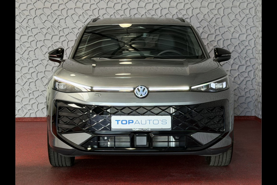 Volkswagen T-Roc 1.5 eTsi R-LINE 150PK EDITION TREKHAAK BLACK STYLE 19''LMV IQ LED/GRIL/LOGO STOEL/STUUR.VERW ELEK.KLEP 2026 ✅Top Auto's Wijchen , 30 Jaar Specialist in Volkswagen  : Alle Type's : R-Line Edition / Style / First Edition / Highline / Life , Zowel PHEV / HEV / MHEV / Benzine ✅