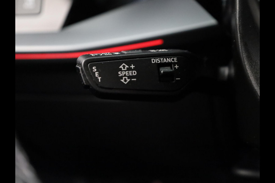 Audi A3 Limousine 35 TFSI S edition 150pk | Panoramadak | Navigatie | 17 inch Lichtmetalen velgen | Licht Pakket | Verlengde garantie