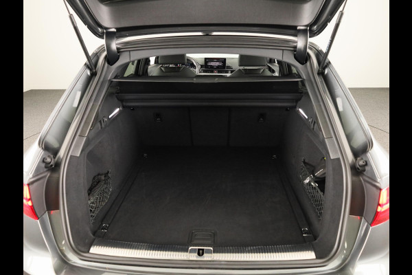 Audi A4 Avant 35 TFSI S edition 150pk | Panoramadak | 18 inch Lichtmetalen velgen | Stoelverwarming | sfeerverlichting | Verlengde garantie