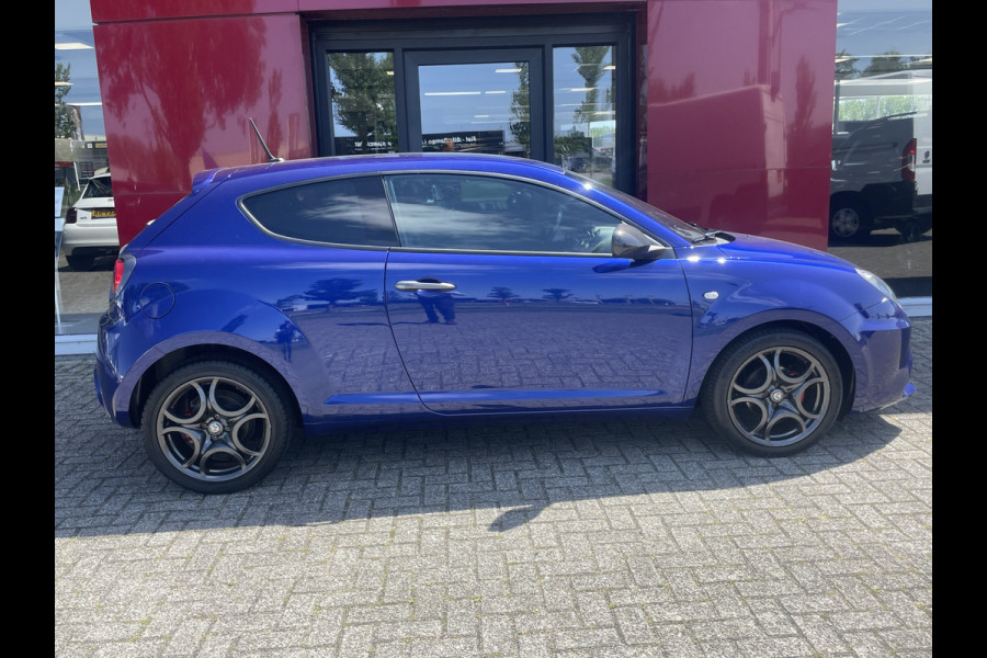 Alfa Romeo MiTo TwinAir Turbo 105PK | Climate/Cruise Control | 17" velgen | Parkeersensoren