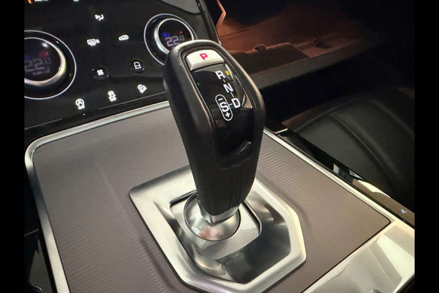 Land Rover Range Rover Evoque 1.5 P300e AWD R-Dynamic S, CarPlay, Leer, LED, Trekhaak