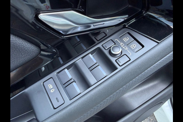 Land Rover Range Rover Evoque 1.5 P300e AWD R-Dynamic S, CarPlay, Leer, LED, Trekhaak