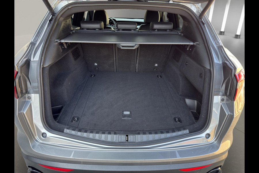 Alfa Romeo Stelvio 2.0 T AWD Super | 20" | Camera | Leder / Sportstoelen | Stuurverw | Elektr. Klep | Afn.Trekhaak | Goed onderhouden |