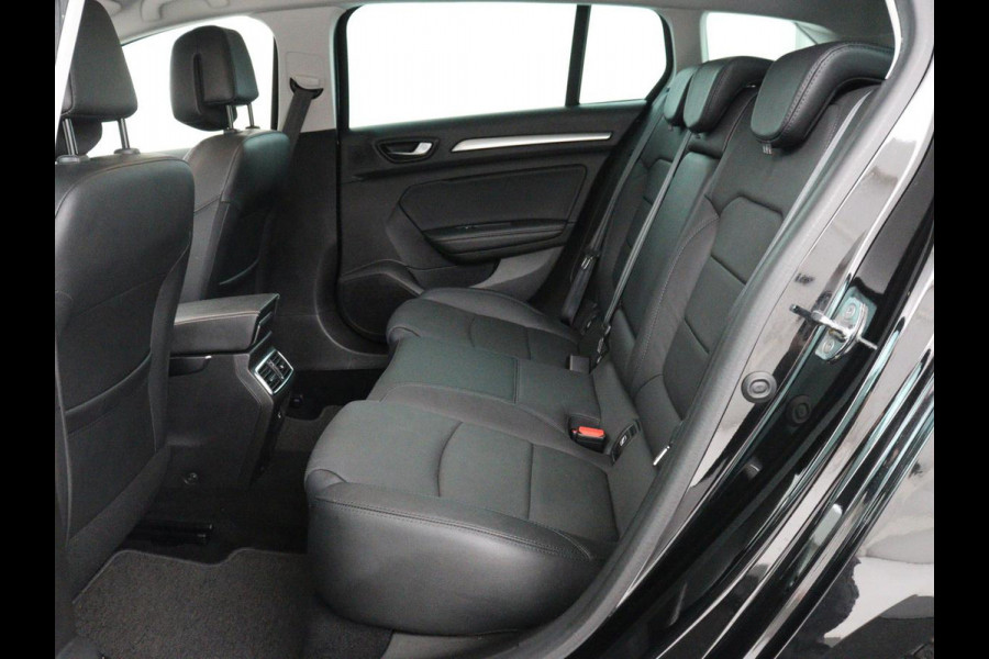Renault Mégane 1.3 TCe Intens | Leder | Carplay | Head-Up | Stuurverwarming | Keyless | Camera | Full LED | Navigatie | Memory | Parkeerhulp | Cruise control | Climate control | Bluetooth