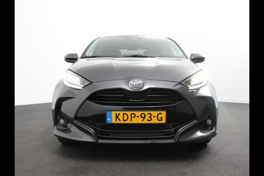 Toyota Yaris 1.5 Hybrid Dynamic Automaat Climate control Cruise control adaptieve LED Achteruitrijcamera Lane assist Apple Carplay/ Android Auto Keyless start