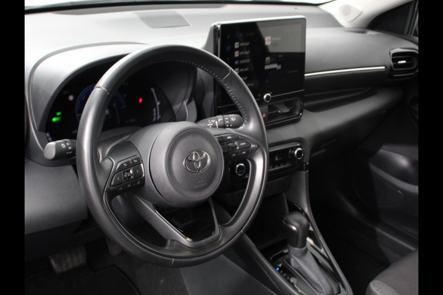 Toyota Yaris 1.5 Hybrid Dynamic Automaat Climate control Cruise control adaptieve LED Achteruitrijcamera Lane assist Apple Carplay/ Android Auto Keyless start