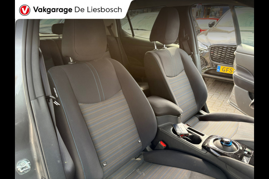 Nissan Leaf N-Connecta 40 kWh soh 91% / camera / Navigatie / cruisecontrol /