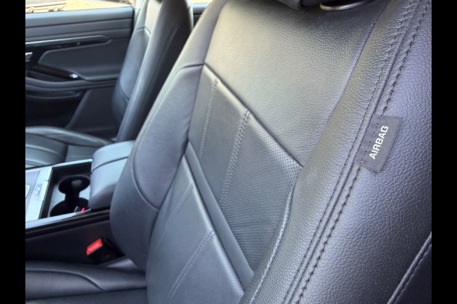 Land Rover Range Rover Evoque 1.5 P300e AWD R-Dynamic S, CarPlay, Leer, LED, Trekhaak