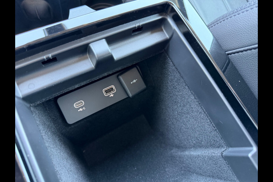 Land Rover Range Rover Evoque 1.5 P300e AWD R-Dynamic S, CarPlay, Leer, LED, Trekhaak
