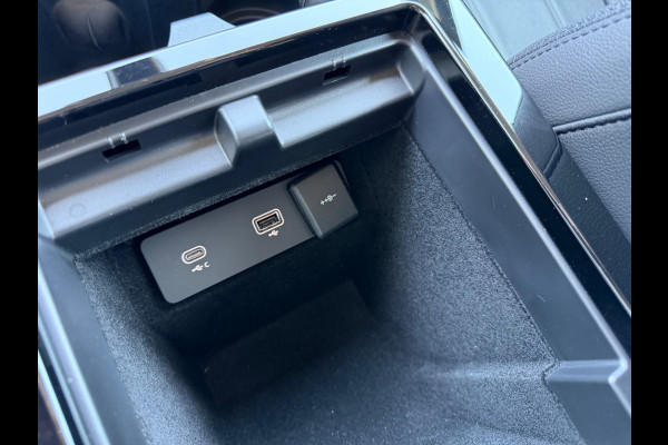 Land Rover Range Rover Evoque 1.5 P300e AWD R-Dynamic S, CarPlay, Leer, LED, Trekhaak