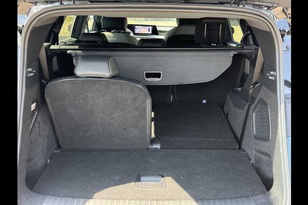 Peugeot E-5008 GT 73 kWh SOH 94%| 7 PERSOONS | COMPLEET UITGEVOERD| STOEL VENTILATIE |WARMTEPOMP| ADAPTIEVE CRUISE CONTROL | 360° CAMERA | ACHTERBANK VERWARMD |STOEL+ STUURVERWARMING| MEMORY STOEL MET MASSAGE| DODE HOEK SENSOR| ELEKTRISCHE ACHTERKLEP