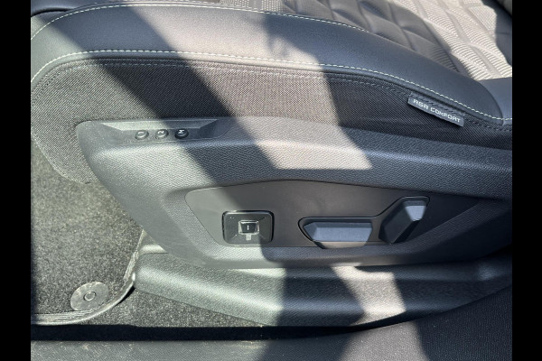 Peugeot E-5008 GT 73 kWh SOH 94%| 7 PERSOONS | COMPLEET UITGEVOERD| STOEL VENTILATIE |WARMTEPOMP| ADAPTIEVE CRUISE CONTROL | 360° CAMERA | ACHTERBANK VERWARMD |STOEL+ STUURVERWARMING| MEMORY STOEL MET MASSAGE| DODE HOEK SENSOR| ELEKTRISCHE ACHTERKLEP