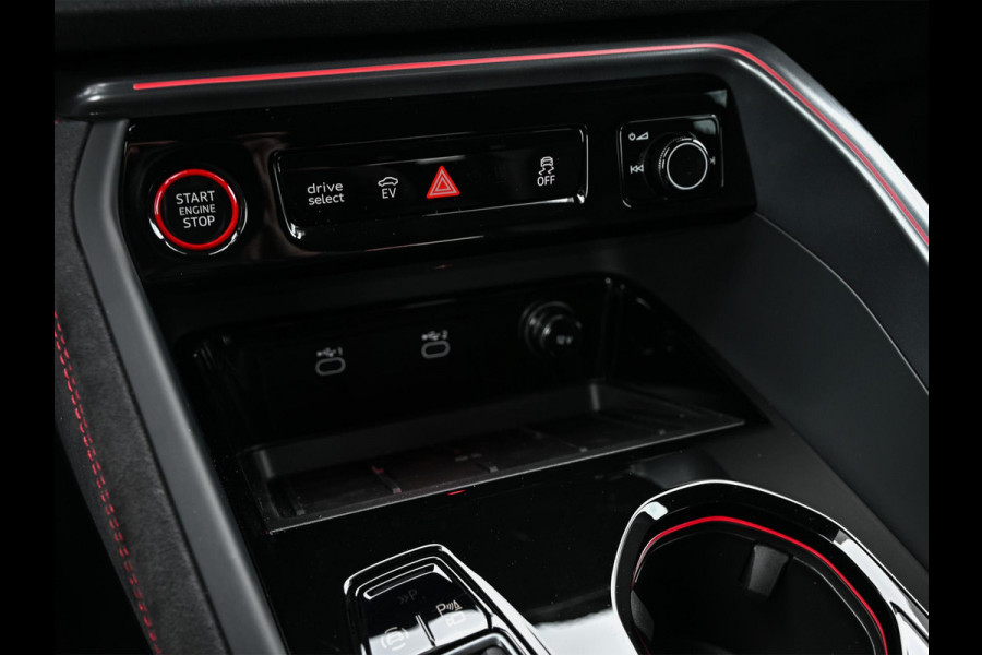 Audi Q5 Sportback 2.0 TFSI e-hybrid quattro S edition Competition