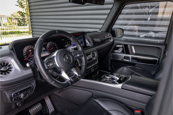 Mercedes-Benz G-Klasse 63 Magnetietzwart - Standkachel - ACC