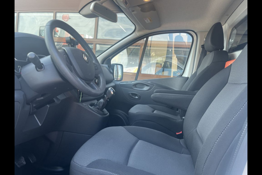 Renault Trafic 2.0 dCi 120pk E6 Comfort BPM Vrij! Lease €253 p/m, Trekhaak, Bott inr., Airco, Navi, PDC, Cruise controle, Onderhoudshistorie aanwezig