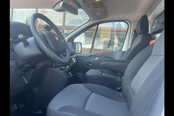 Renault Trafic 2.0 dCi 120pk E6 Comfort BPM Vrij! Lease €253 p/m, Trekhaak, Bott inr., Airco, Navi, PDC, Cruise controle, Onderhoudshistorie aanwezig