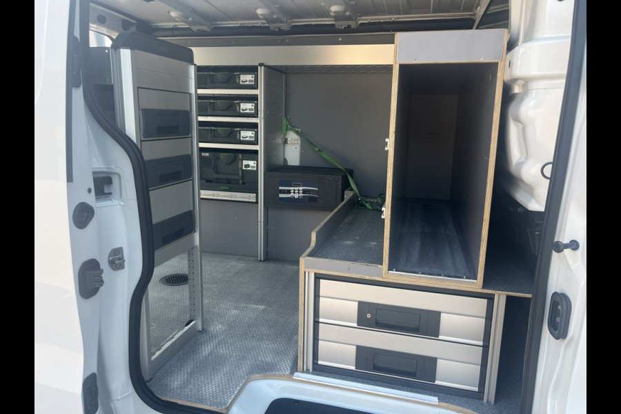 Renault Trafic 2.0 dCi 120pk E6 Comfort BPM Vrij! Lease €253 p/m, Trekhaak, Bott inr., Airco, Navi, PDC, Cruise controle, Onderhoudshistorie aanwezig