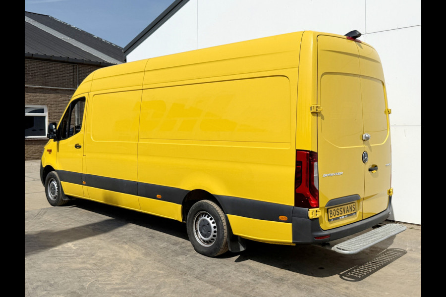 Mercedes-Benz Sprinter 315 1.9 CDI Pakketbus L3H2 Tussenschot met deur LED Climate Control Cruise Control Carplay Camera