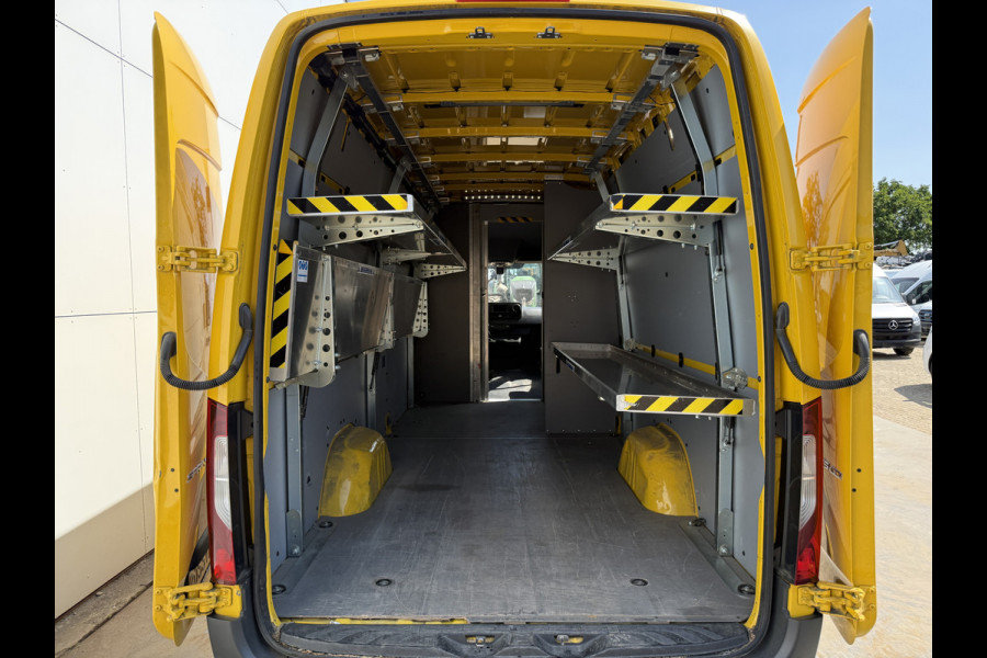 Mercedes-Benz Sprinter 315 1.9 CDI Pakketbus L3H2 Tussenschot met deur LED Climate Control Cruise Control Carplay Camera