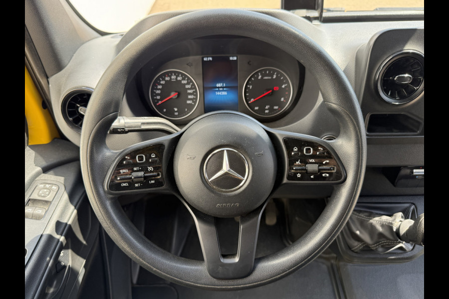 Mercedes-Benz Sprinter 315 1.9 CDI Pakketbus L3H2 Tussenschot met deur LED Climate Control Cruise Control Carplay Camera