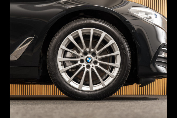 BMW 5 Serie Touring 520i 18 " | LEDER | COMFORTSTOELEN | CAMERA