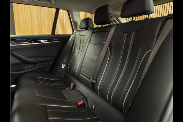 BMW 5 Serie Touring 520i 18 " | LEDER | COMFORTSTOELEN | CAMERA